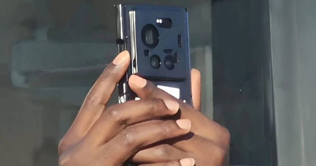 Ảnh rò rỉ Xiaomi 17 Ultra cho thấy cụm camera hình chữ nhật khổng lồ, tạo bước ngoặt thiết kế!