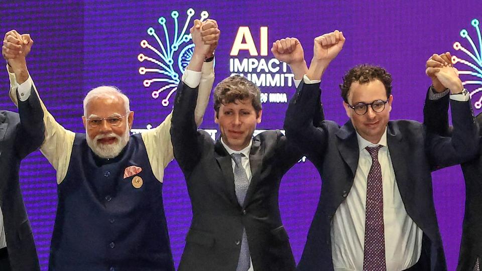 **Hội nghị Ấn Độ AI Impact Summit 2026: Sarvam Vision, Cược AI “Chủ quyền” 15 tỷ USD của Google và MANAV Vision**