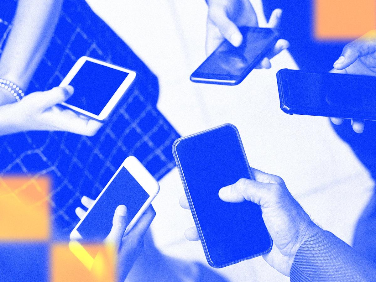 **OpenAI, Meta, Apple: các thiết bị đeo thông minh có thể đánh bại nghiện điện thoại**