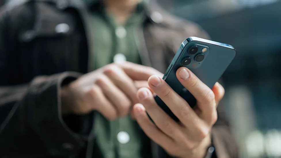 **Apple Intelligence trên iPhone của bạn có an toàn không?**