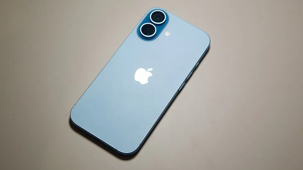 **Apple có thể tách chu kỳ phát hành iPhone, không có iPhone 18 tiêu chuẩn**