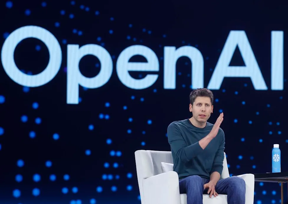 Giám đốc Open AI Sam Altman phát biểu tại Snowflake Summit 2025 tại Trung tâm Moscone
