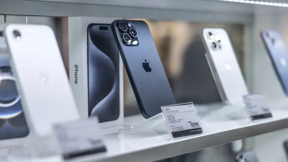 **iPhone gập của Apple có khả năng ra mắt chỉ với một màu duy nhất**