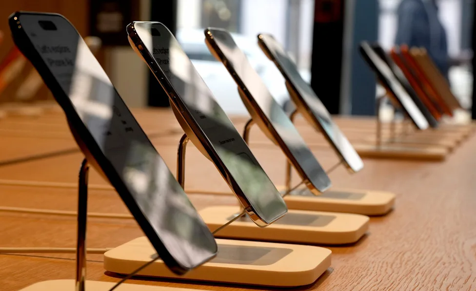 **Apple giới thiệu gói thuê iPhone mới, giá chỉ từ 18 USD một tháng**